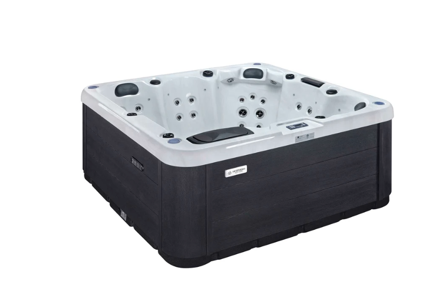Georgian - 4-Person Hot Tub — photo 1