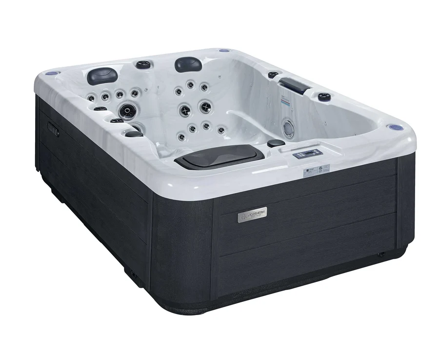 Moraine II - 2-Person Hot Tub — photo 1