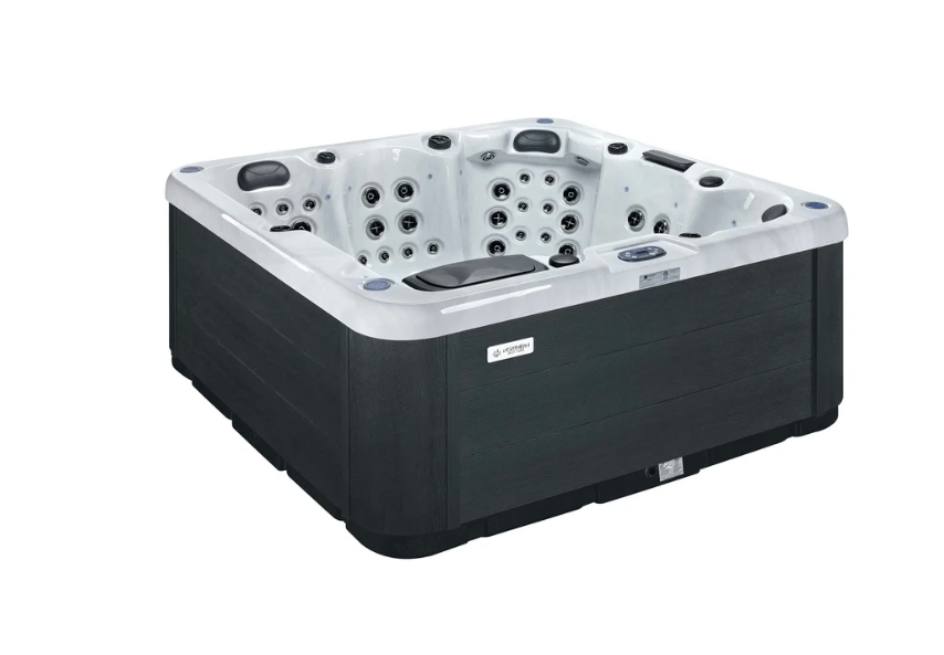 Georgian LE - 4-Person Hot Tub — photo 1